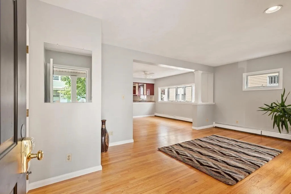 Seeking Summer Sublettter (4 BR Duplex Near Campus) - Thumbnail 3