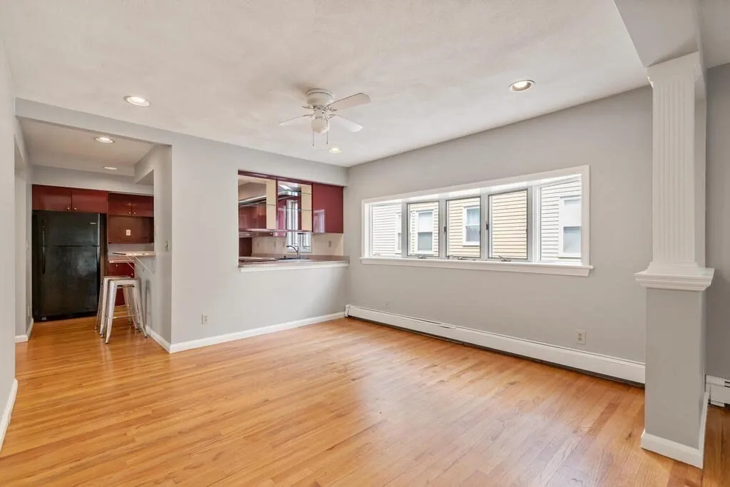 Seeking Summer Sublettter (4 BR Duplex Near Campus) - Thumbnail 4