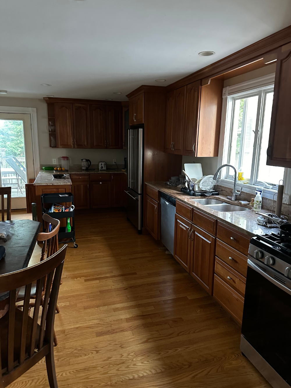 Big 1-BR near campus - Image 5
