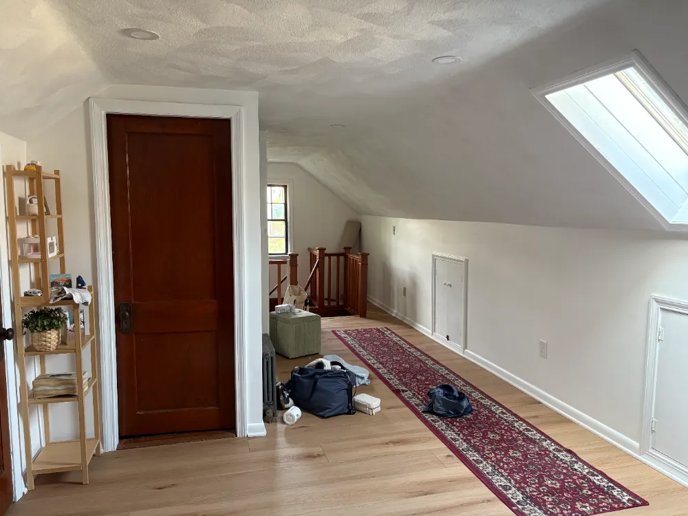 Spacious Bedroom & Bathroom Next to Tufts - Image 5