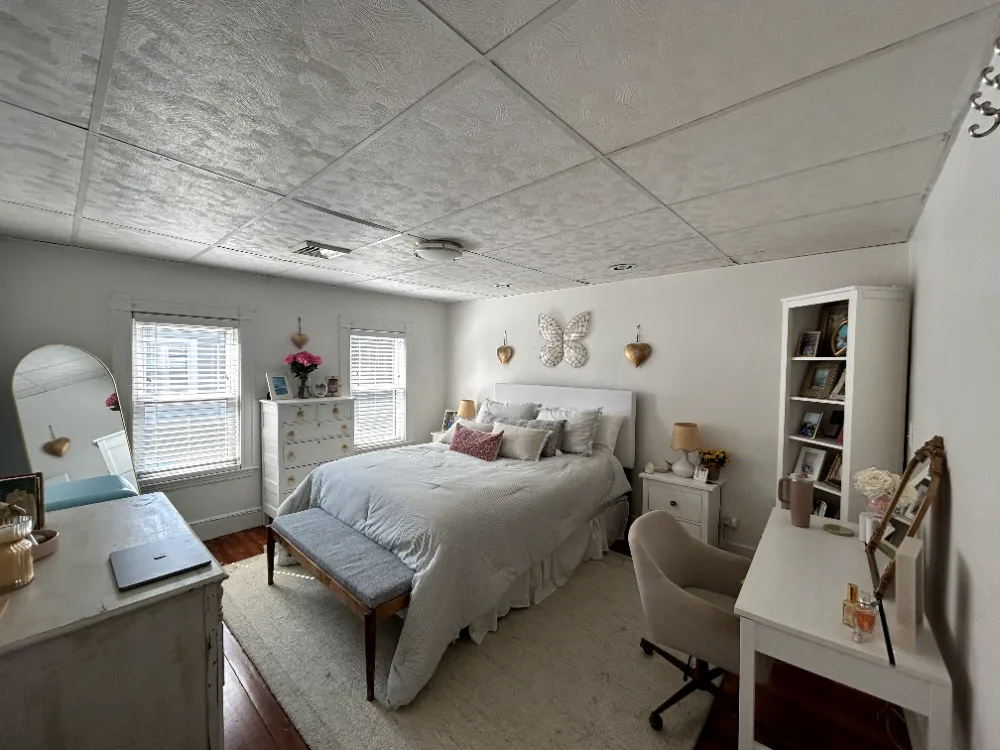 Tufts Sublet: Furnished Bedroom on College Ave - Image 5