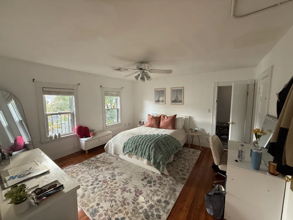 Big 1-BR -- Basically on Tufts Campus -- Need Sublet for Spring 2026! - Image 3