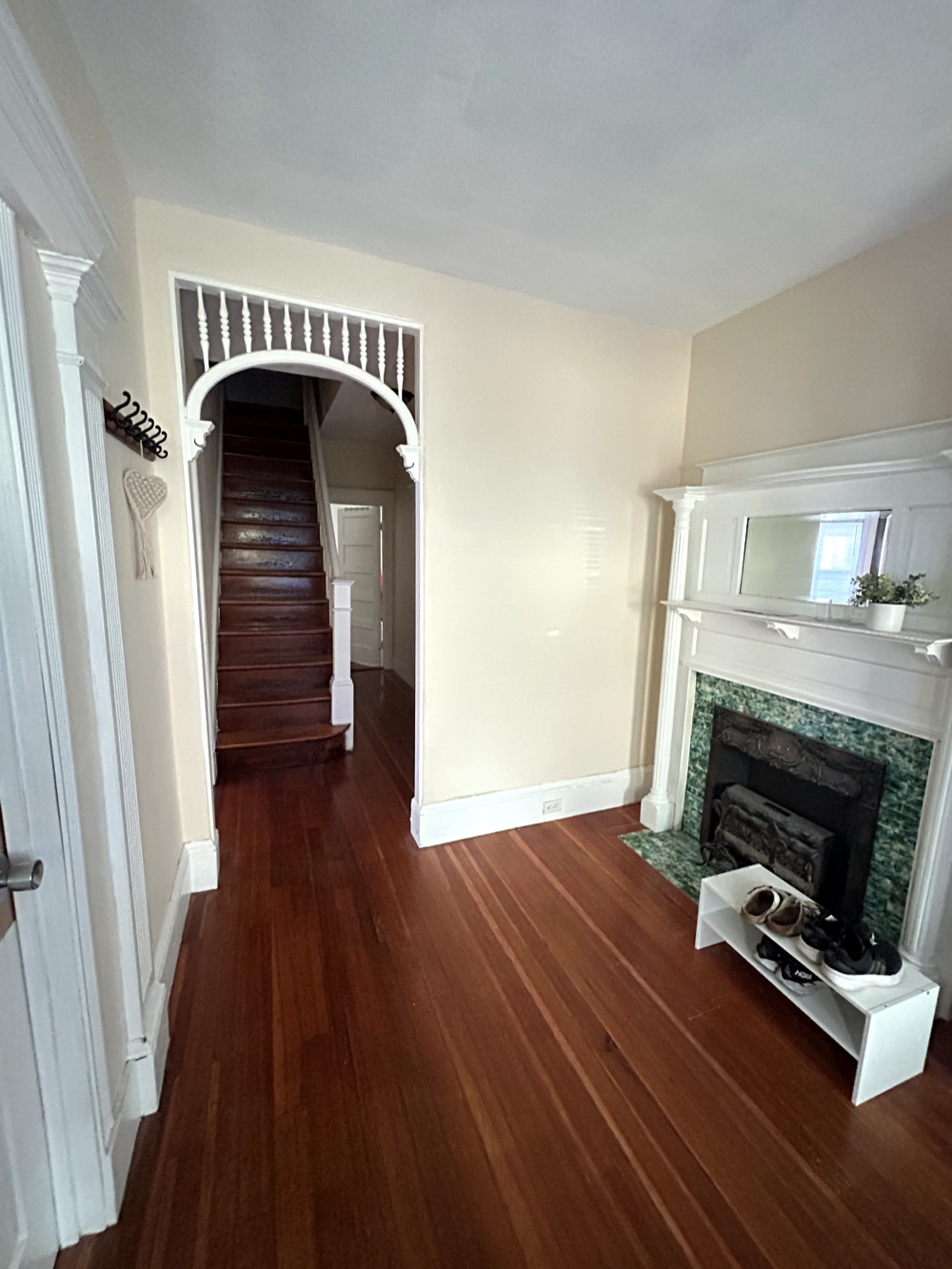 Spring Sublease - One street off campus, newly renovated - Thumbnail 9
