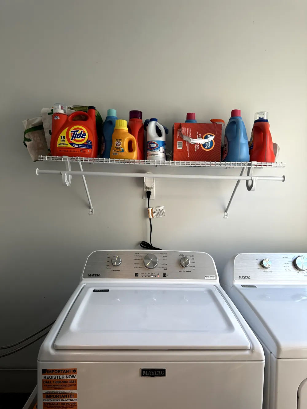 69 Raymond Ave. Single Bedroom Spring/Summer Sublet 2026, Fully Furnished with Attached Porch  - Thumbnail 7