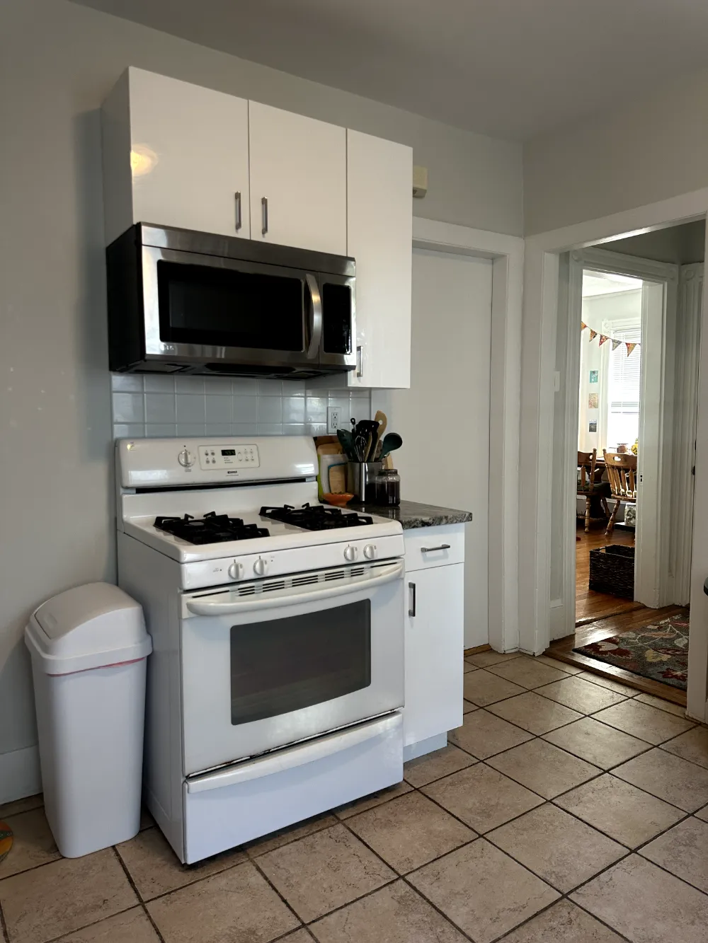 69 Raymond Ave. Single Bedroom Spring/Summer Sublet 2026, Fully Furnished with Attached Porch  - Thumbnail 11