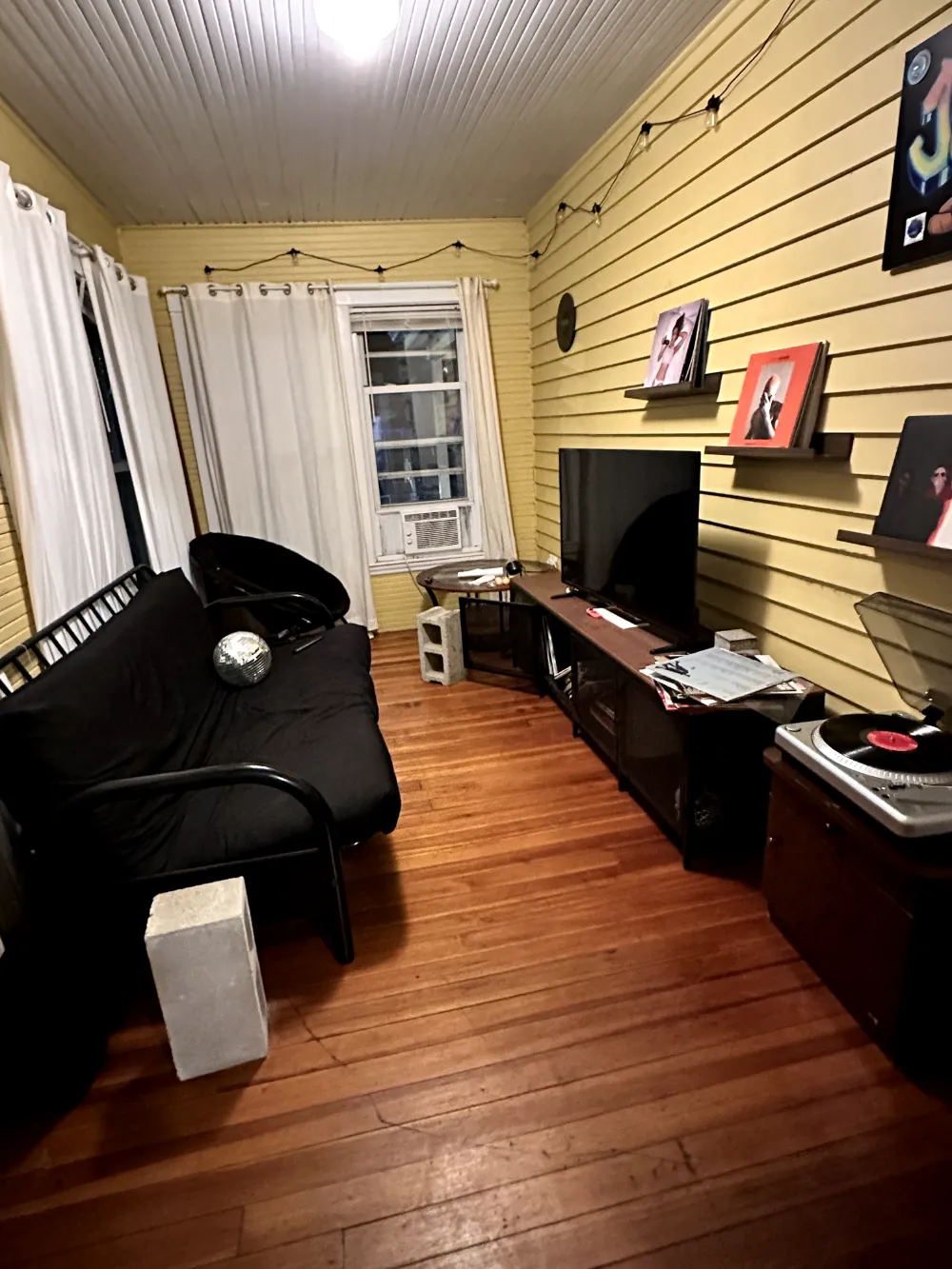 48 Winthrop St (climbing house) - Main