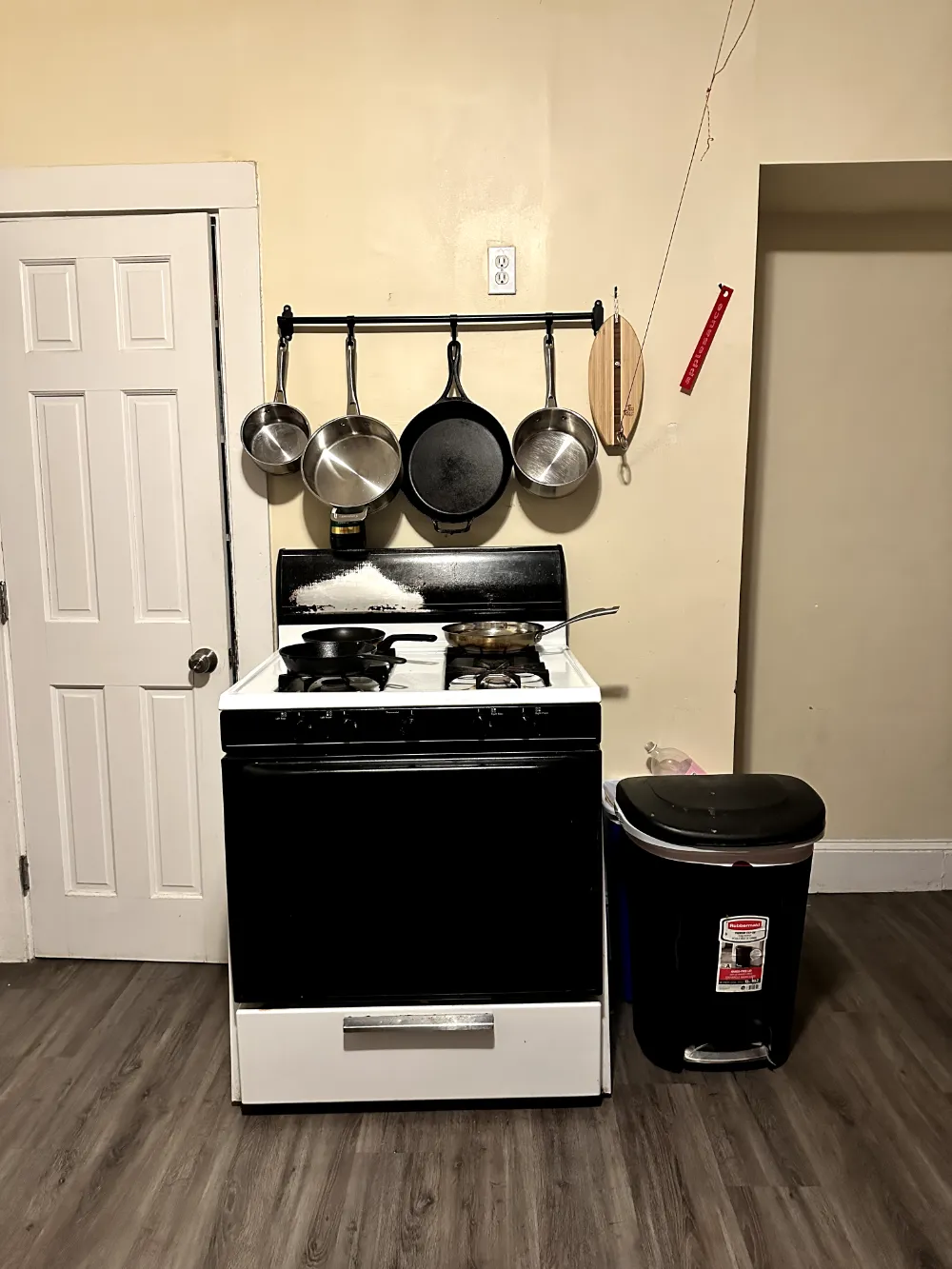 48 Winthrop St (climbing house) - Image 3