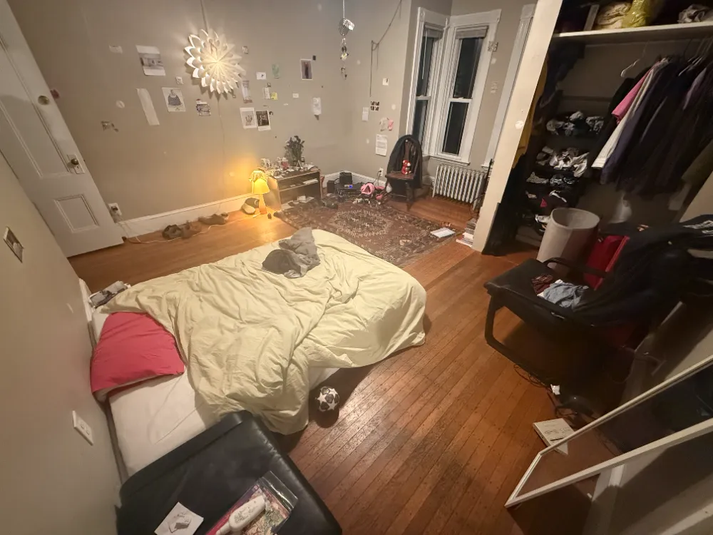 48 Winthrop St (climbing house) - Thumbnail 8