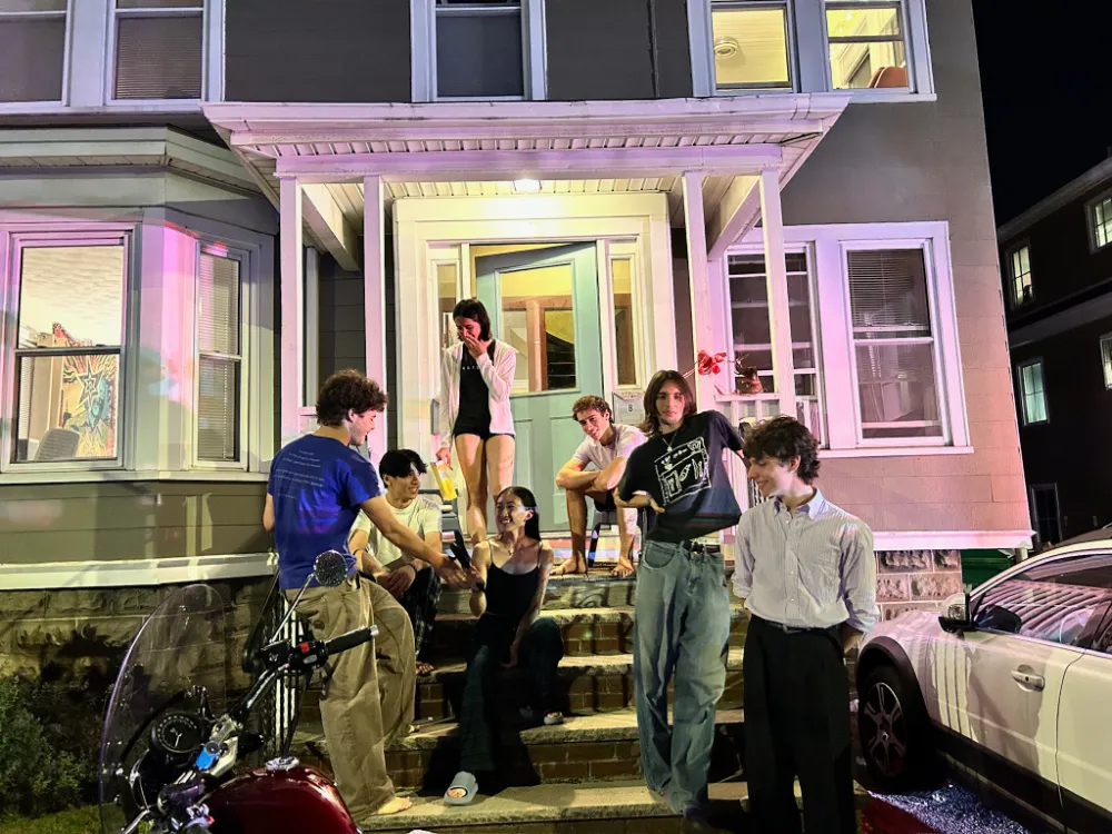 48 Winthrop St (climbing house) - Thumbnail 9