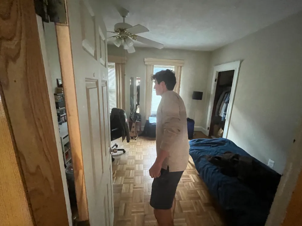 1 Private Bedroom Summer Sublet - Image 2