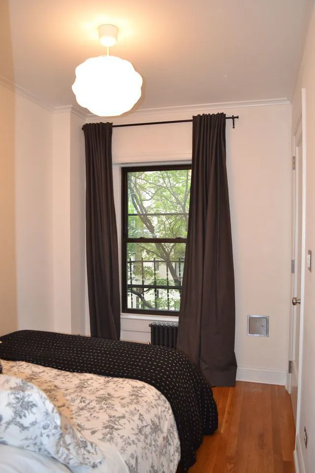 SPACIOUS 1 BED/ 1 BATH APARTMENT IN DOWNTOWN PALO ALTO - Image 5