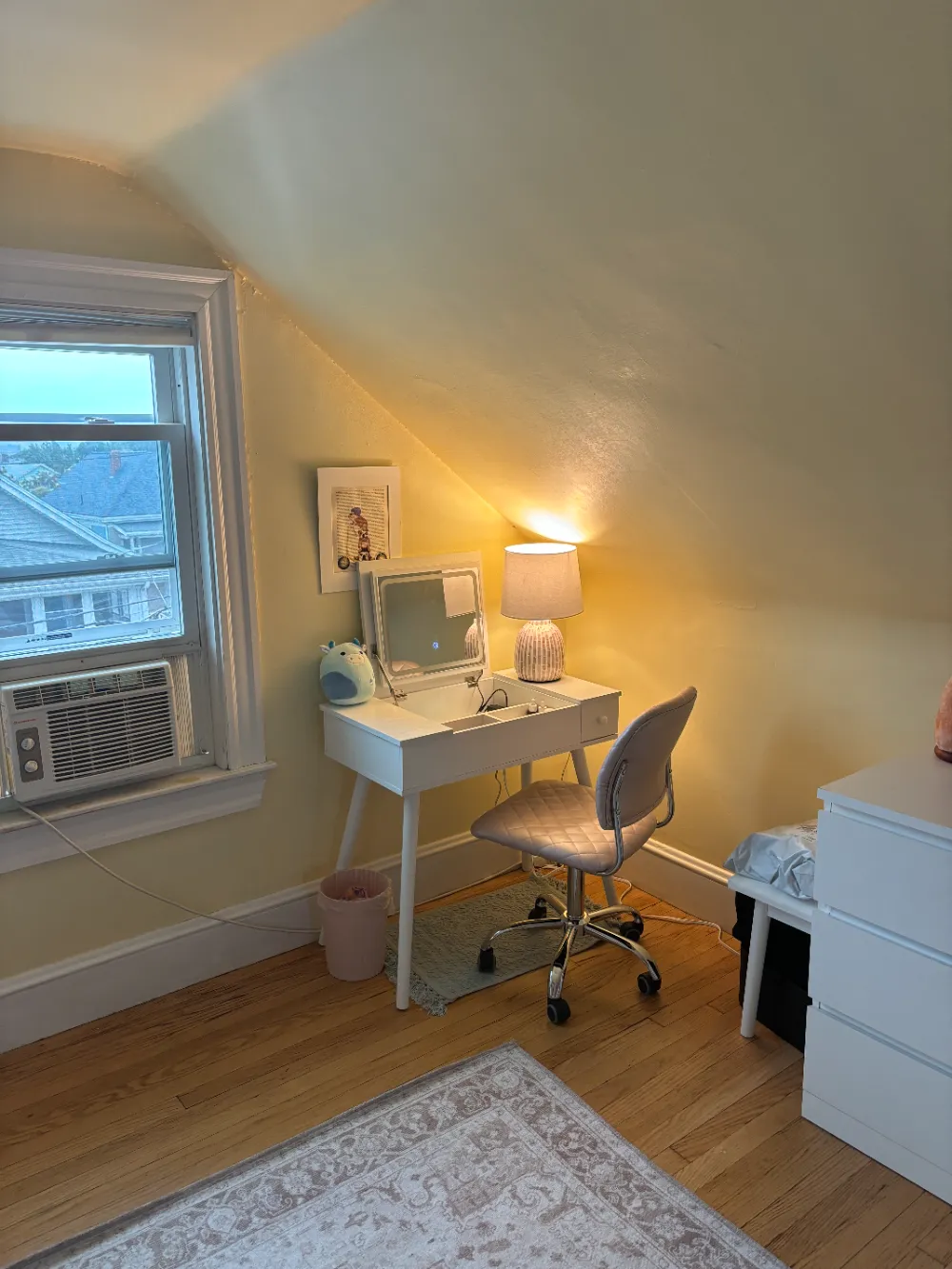 Looking for a summer subletter! - Image 2