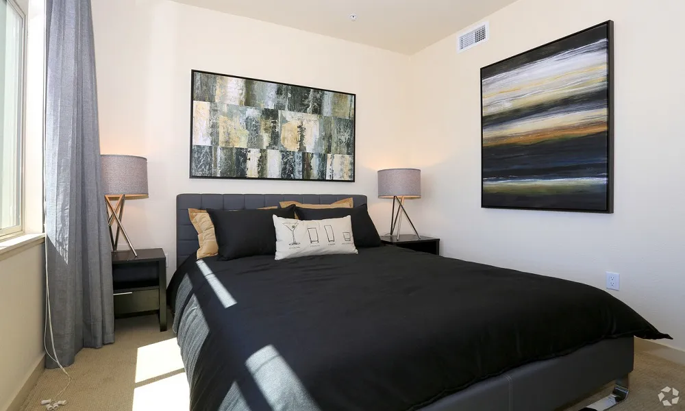 MODERN 1 BED/ 1 BATH APARTMENT IN MANHATTAN NEW YORK - Image 2