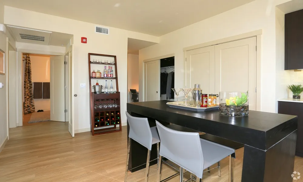 MODERN 1 BED/ 1 BATH APARTMENT IN MANHATTAN NEW YORK - Thumbnail 6