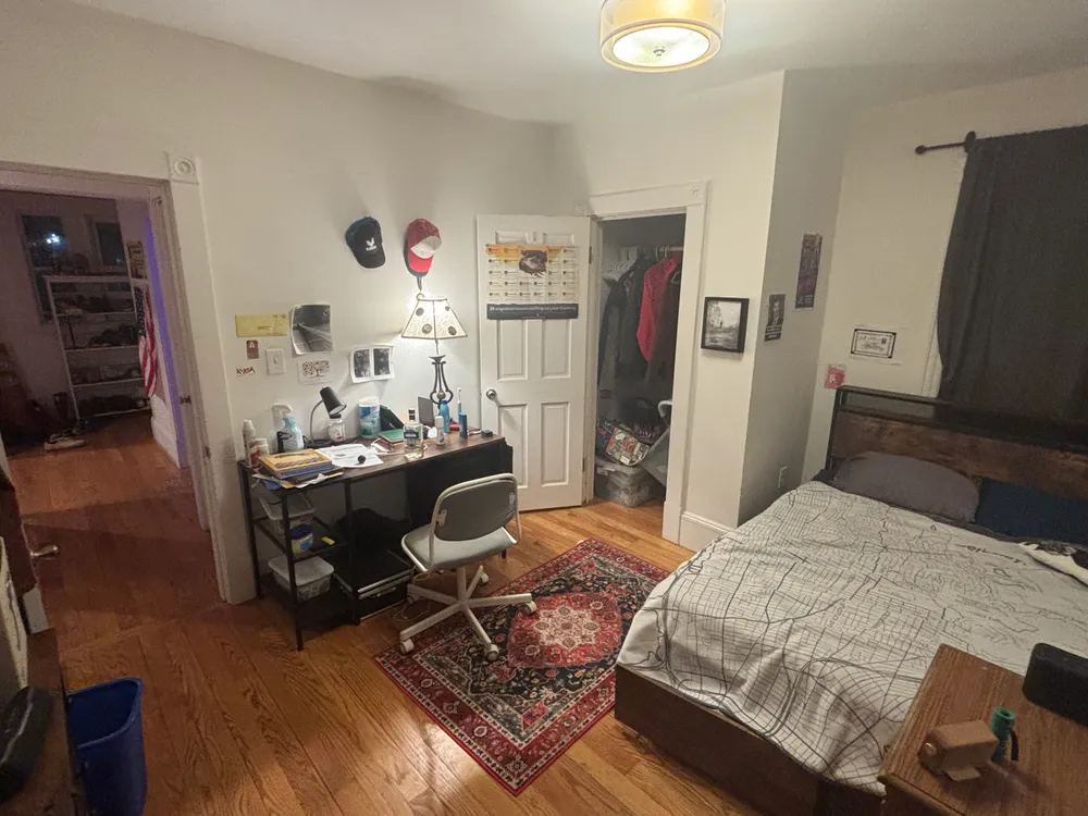 Beautiful ACCESSIBLE apartment behind Carm - Image 4