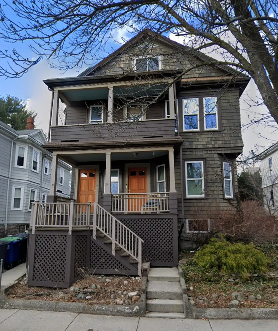 Great House on Tufts Campus - Thumbnail 3